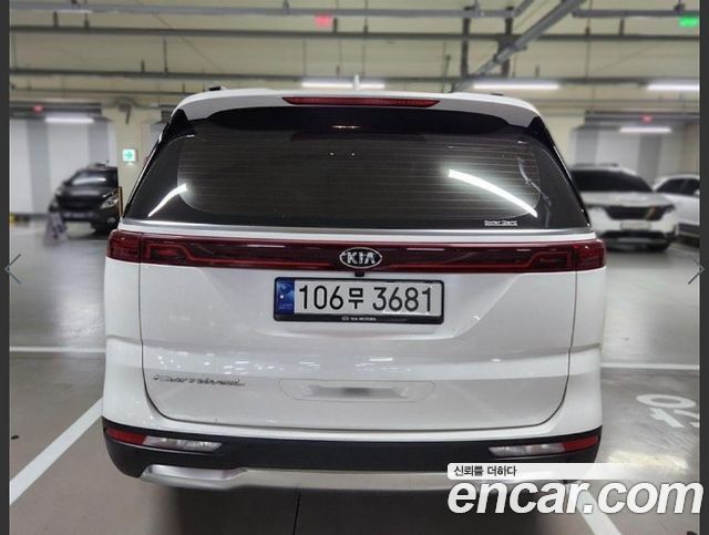 Kia Carnival из Кореи Encar