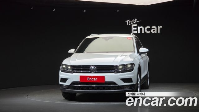 Volkswagen Tiguan 2.0 TDI Premium — пробег 107 147 км — фото 3 из 5