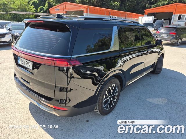 Kia Carnival Diesel 9-Seater Noblesse — пробег 125 000 км — фото 2 из 5