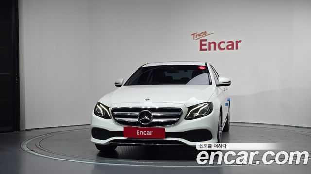 Mercedes-Benz E-Class из Кореи Encar