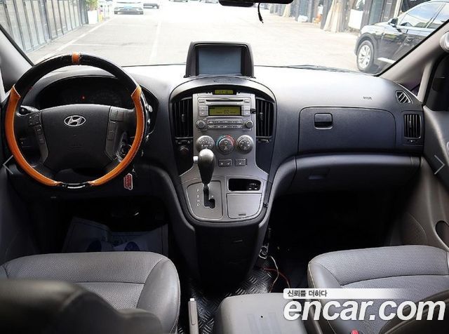 Hyundai Starex 5-Seater VAN CVX Premium — пробег 171 804 км — фото 5 из 5