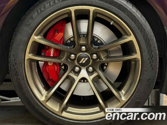 Dodge Challenger 6.4 — пробег 66 900 км — фото 2 из 5