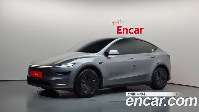 Tesla Model Y Long Range AWD — пробег 22 701 км — фото 1 из 5