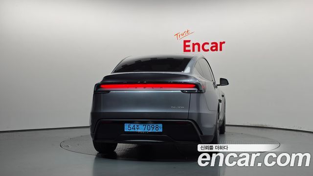 Tesla Model Y Long Range AWD — пробег 22 701 км — фото 4 из 5
