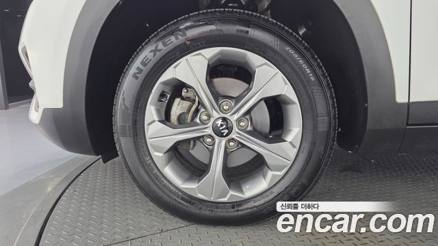 Kia Seltos из Кореи Encar