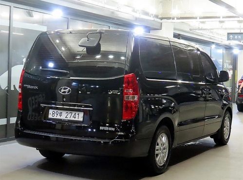 Hyundai Starex Van 5-Seater Modern — пробег 181 045 км — фото 4 из 5