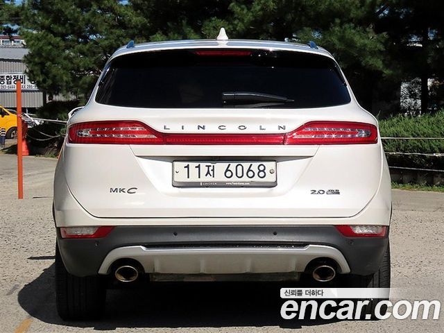 Lincoln MKC 2.0 AWD — пробег 165 182 км — фото 4 из 5