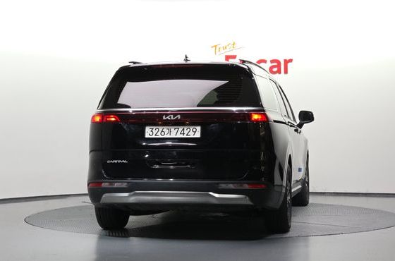 Kia Carnival Diesel 9-Seater Noblesse — пробег 184 079 км — фото 4 из 5