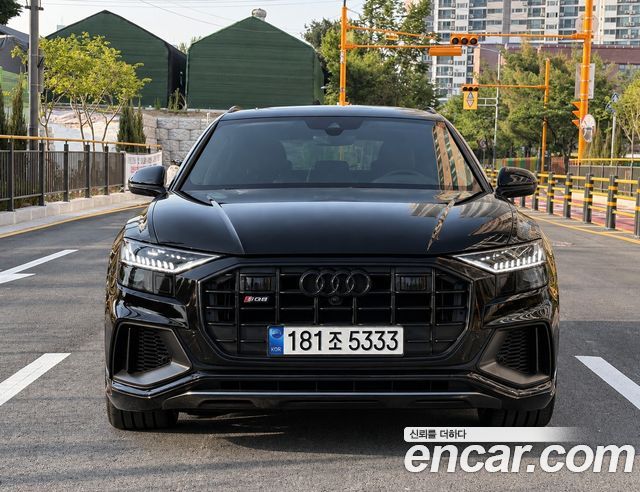 Audi SQ8 4.0 TDI Quattro — пробег 100 789 км — фото 1 из 3