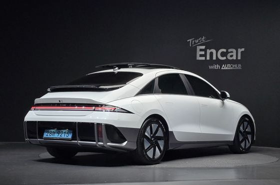 Hyundai Ioniq6 Long Range Exclusive — пробег 65 846 км — фото 2 из 5