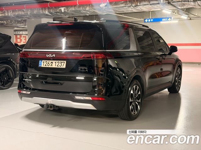 Kia Carnival Diesel 9-Seater Prestige — пробег 67 394 км — фото 3 из 5