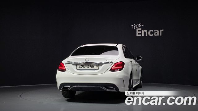 Mercedes-Benz C-Class C220 d 4MATIC AMG Line — пробег 95 262 км — фото 4 из 5