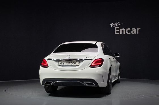 Mercedes-Benz C-Class C220 d 4MATIC AMG Line — пробег 95 262 км — фото 4 из 5