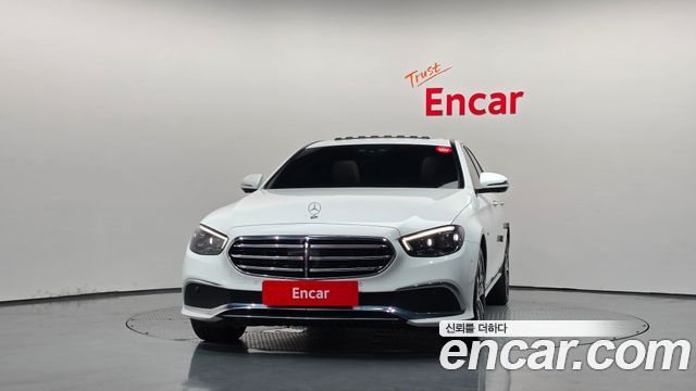 Mercedes-Benz E-Class E300e 4MATIC Exclusive — пробег 97 304 км — фото 3 из 5