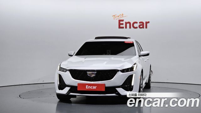 Cadillac CT5 2.0 Sport — пробег 41 073 км — фото 3 из 5