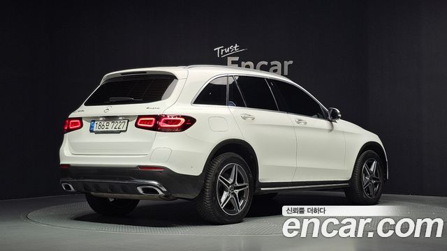 Mercedes-Benz GLC-Class GLC300e 4MATIC — пробег 91 743 км — фото 2 из 5