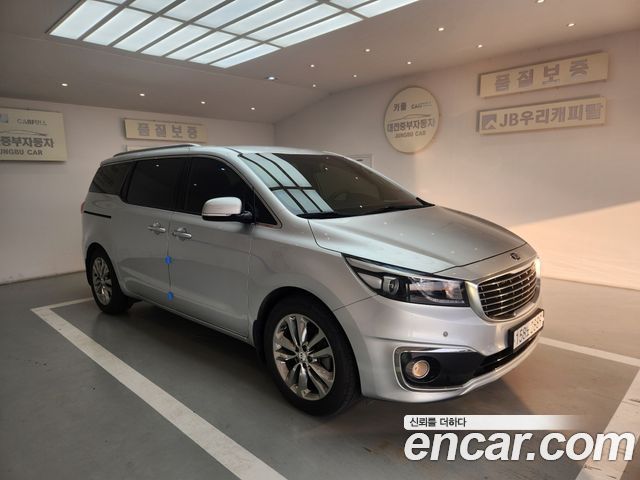 Kia Carnival 9-seater Noblesse — пробег 184 000 км — фото 3 из 5