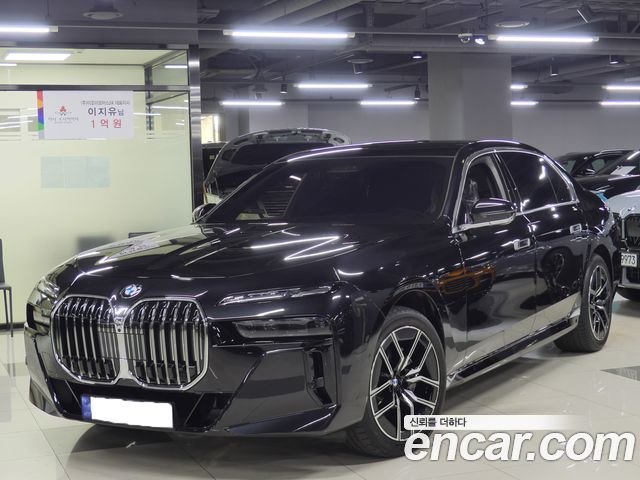 BMW 7-Series 740d xDrive M Sport — пробег 5 800 км — фото 2 из 5