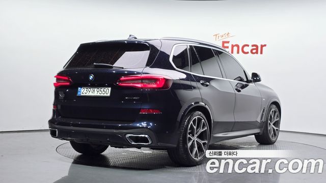 BMW X5 xDrive 40i M Sport — пробег 44 337 км — фото 2 из 5