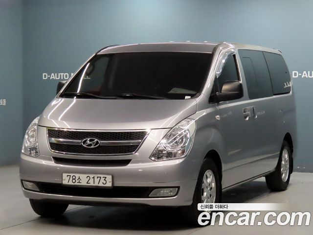 Hyundai Starex 12-Seater Wagon CVX Premium — пробег 105 876 км — фото 1 из 5