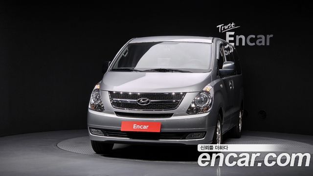 Hyundai Starex 12-Seater Wagon CVX Luxury — пробег 130 974 км — фото 3 из 5