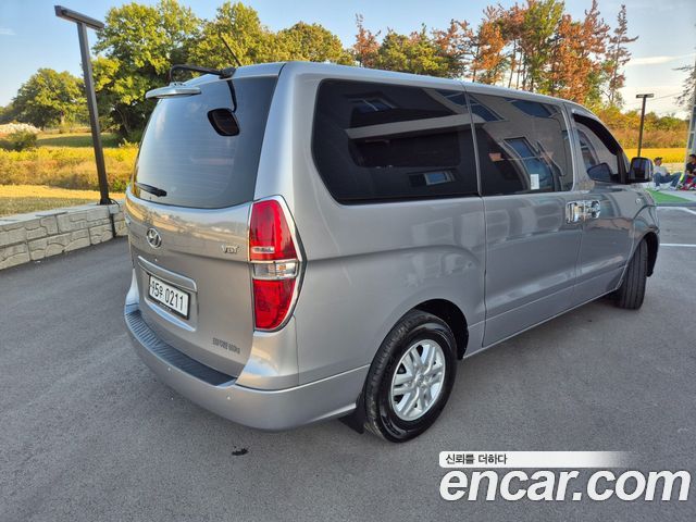Hyundai Starex Van 5-Seater Modern — пробег 161 447 км — фото 4 из 5