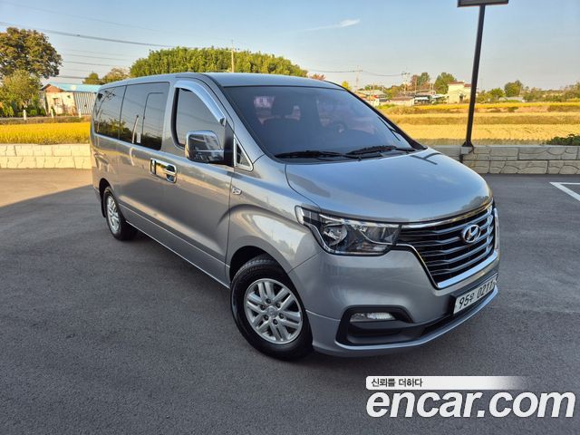 Hyundai Starex Van 5-Seater Modern — пробег 161 447 км — фото 5 из 5