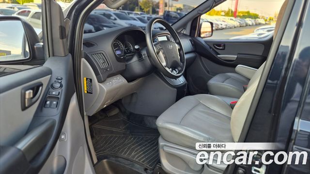 Hyundai Starex Van 5-Seater Modern — пробег 107 000 км — фото 3 из 5