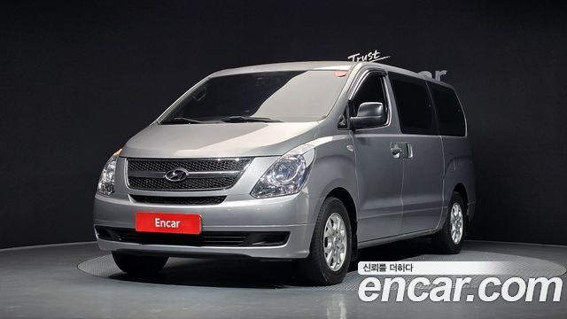 Hyundai Starex 12-Seater Wagon CVX Deluxe — пробег 134 010 км — фото 1 из 5
