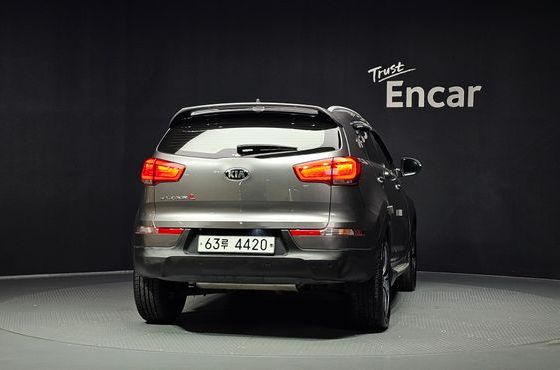 Kia Sportage Diesel 2WD Prestige — пробег 66 041 км — фото 4 из 5
