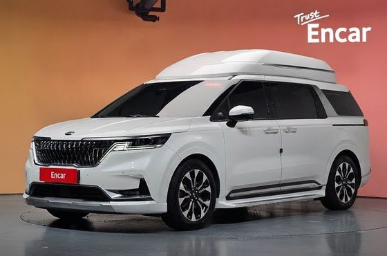 Kia Carnival Gasoline 7-Seater Hi-Limousine Signature — пробег 83 784 км — фото 1 из 5