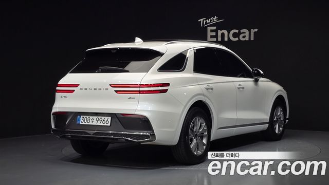 Genesis GV70 2.5T Gasoline AWD — пробег 16 145 км — фото 2 из 5