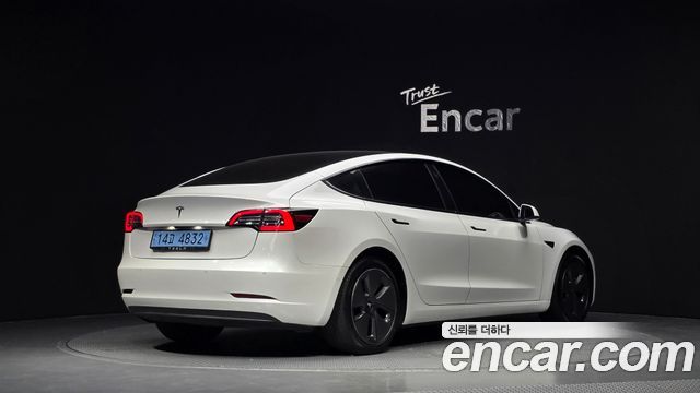 Tesla Model 3 RWD — пробег 74 400 км — фото 2 из 5