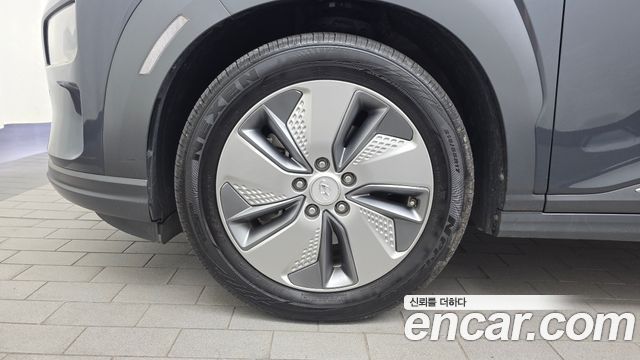 Hyundai Kona Premium — пробег 191 107 км — фото 5 из 5