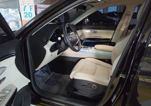 Genesis GV70 2.5T Gasoline AWD — пробег 40 522 км — фото 4 из 5