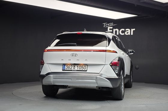 Hyundai Kona Premium — пробег 32 377 км — фото 4 из 5