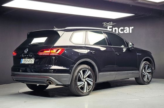 Volkswagen Touareg 3.0 TDI Premium — пробег 149 116 км — фото 2 из 5