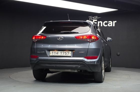 Hyundai Tucson Diesel 1.7 2WD Modern — пробег 195 076 км — фото 4 из 5