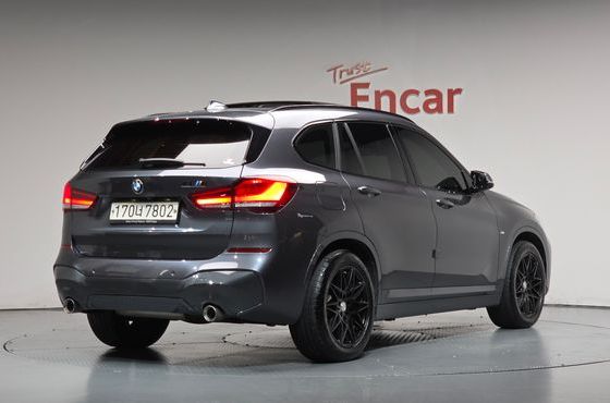 BMW X1 xDrive 18d M Sport — пробег 62 726 км — фото 2 из 5