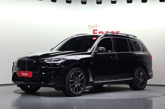 BMW X7 xDrive 40i M Sport 6STR — пробег 28 316 км — фото 1 из 5