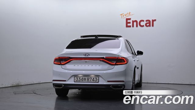 Hyundai Grandeur из Кореи Encar