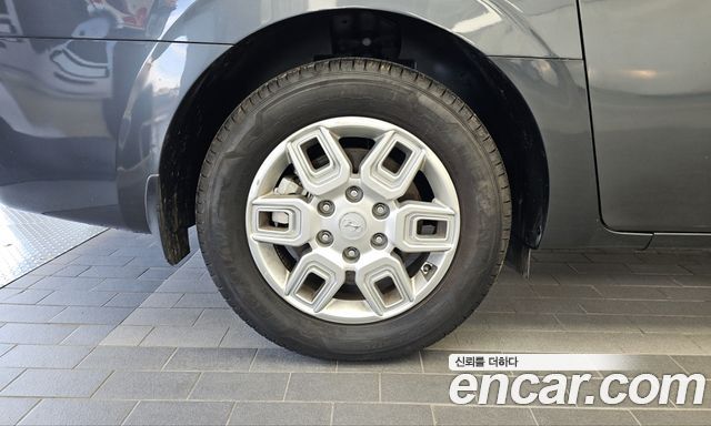 Hyundai Staria 4WD Tourer 9-Seater Modern — пробег 13 814 км — фото 5 из 5