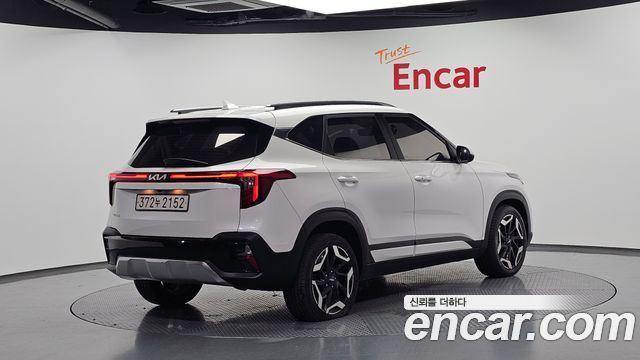 Kia Seltos из Кореи Encar