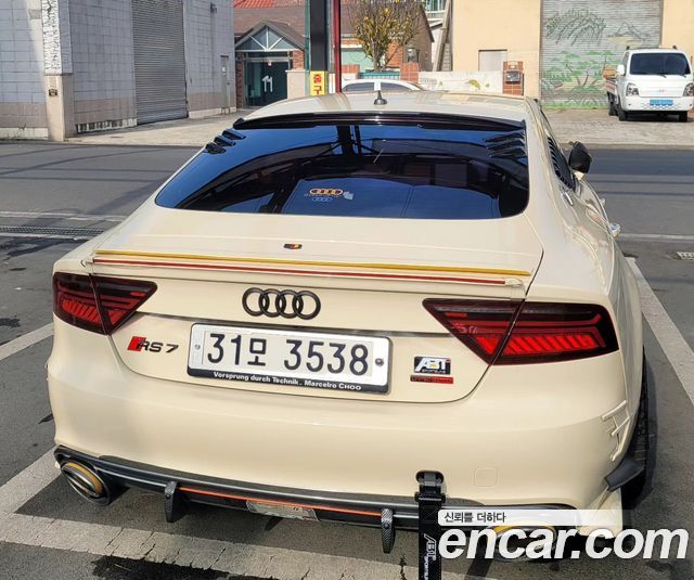 Audi A7 3.0 TDI Quattro Dynamic 4G — пробег 170 000 км — фото 2 из 5