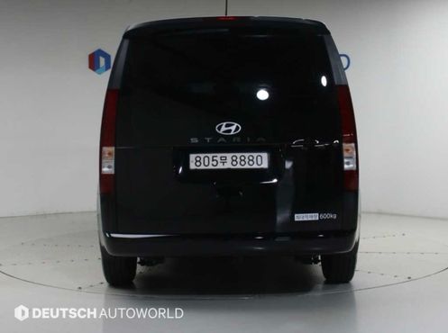 Hyundai Staria Cargo 5-Seater Smart — пробег 2 344 км — фото 4 из 5