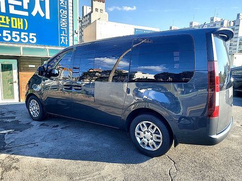 Hyundai Staria Cargo 5-Seater Modern — пробег 48 535 км — фото 2 из 5
