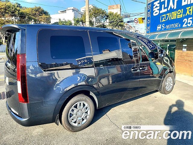 Hyundai Staria из Кореи Encar