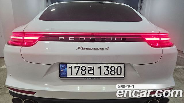 Porsche Panamera 3.0 AWD — пробег 54 136 км — фото 4 из 5