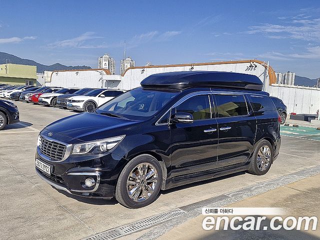 Kia Carnival из Кореи Encar