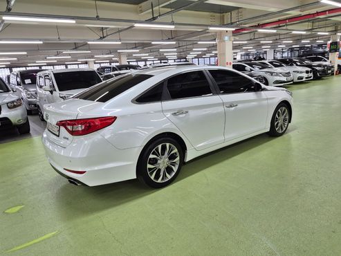 Hyundai Sonata 2.0 Smart — пробег 109 000 км — фото 3 из 5